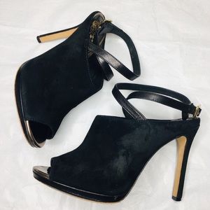 Vince Camuto Resina Heels